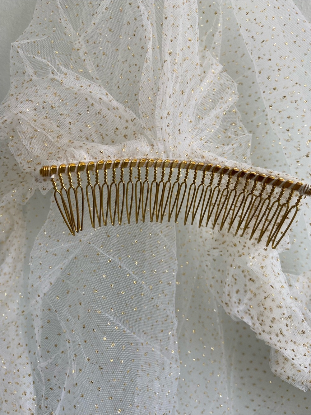 Gold Hair Comb Accessory - Elegant Women’s Hairpiece